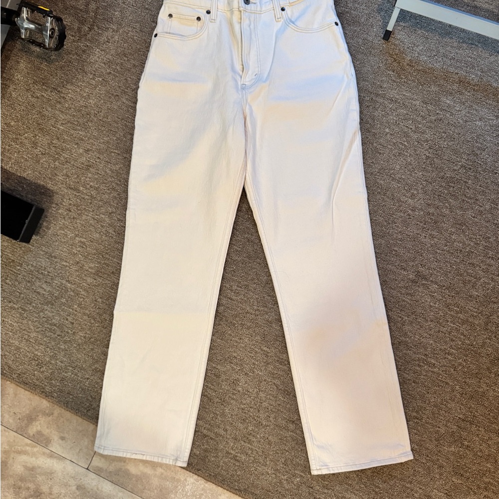 Abercrombie & Fitch Ultra High Rise 90s Straight Leg 28/6 Short